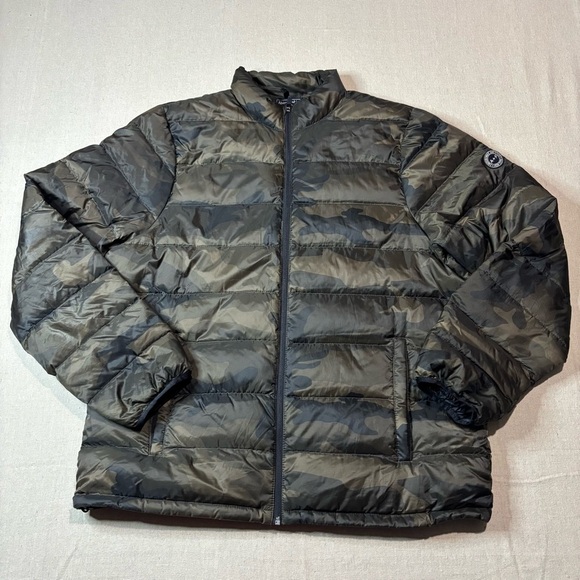 Abercrombie & Fitch Mens Sz XL Puffer Down Jacket Lightweight Camo Print - Picture 1 of 5